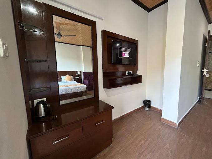 Hotel 7 Heavens Mussoorie Exterior foto